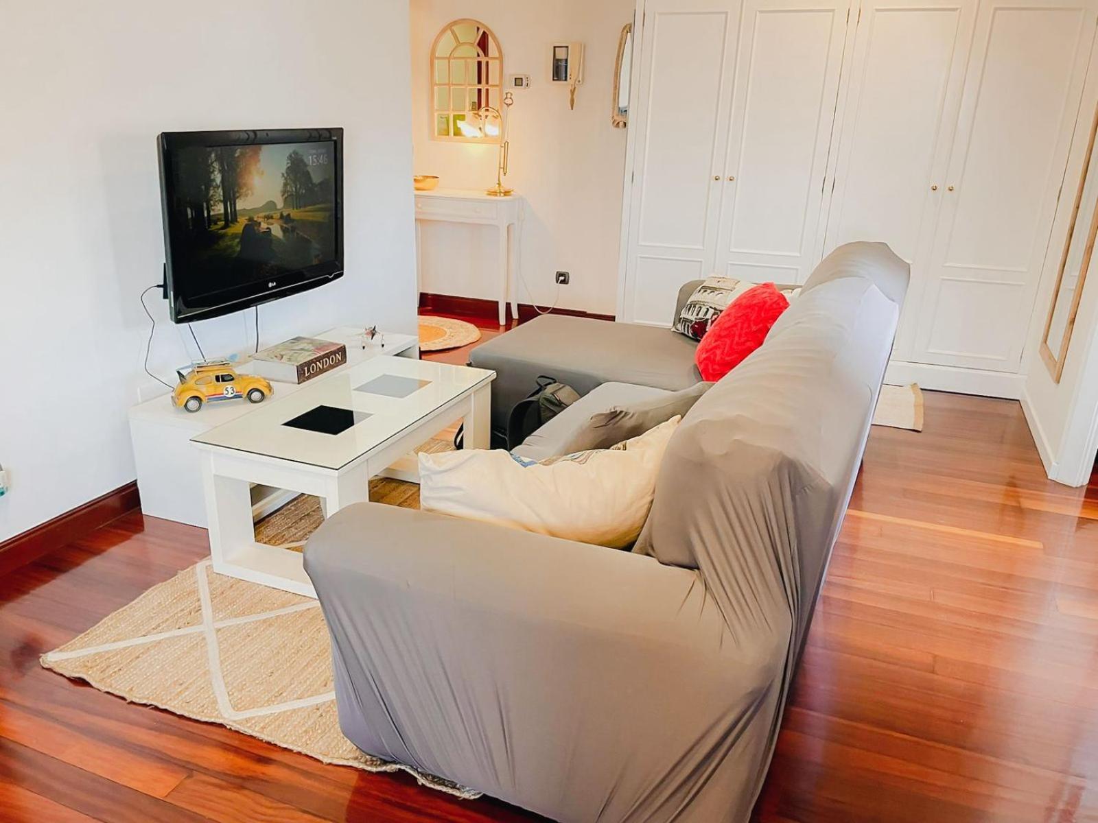 Apartamento Centro De Vigo, Garaje Y Vistas Ria エクステリア 写真